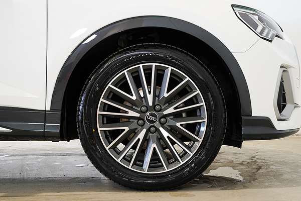 2021 Audi Q3 35 TFSI S line F3