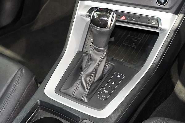 2021 Audi Q3 35 TFSI S line F3