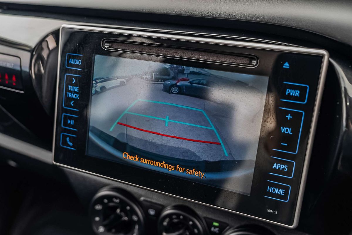 2018 Toyota Hilux SR GUN126R 4X4