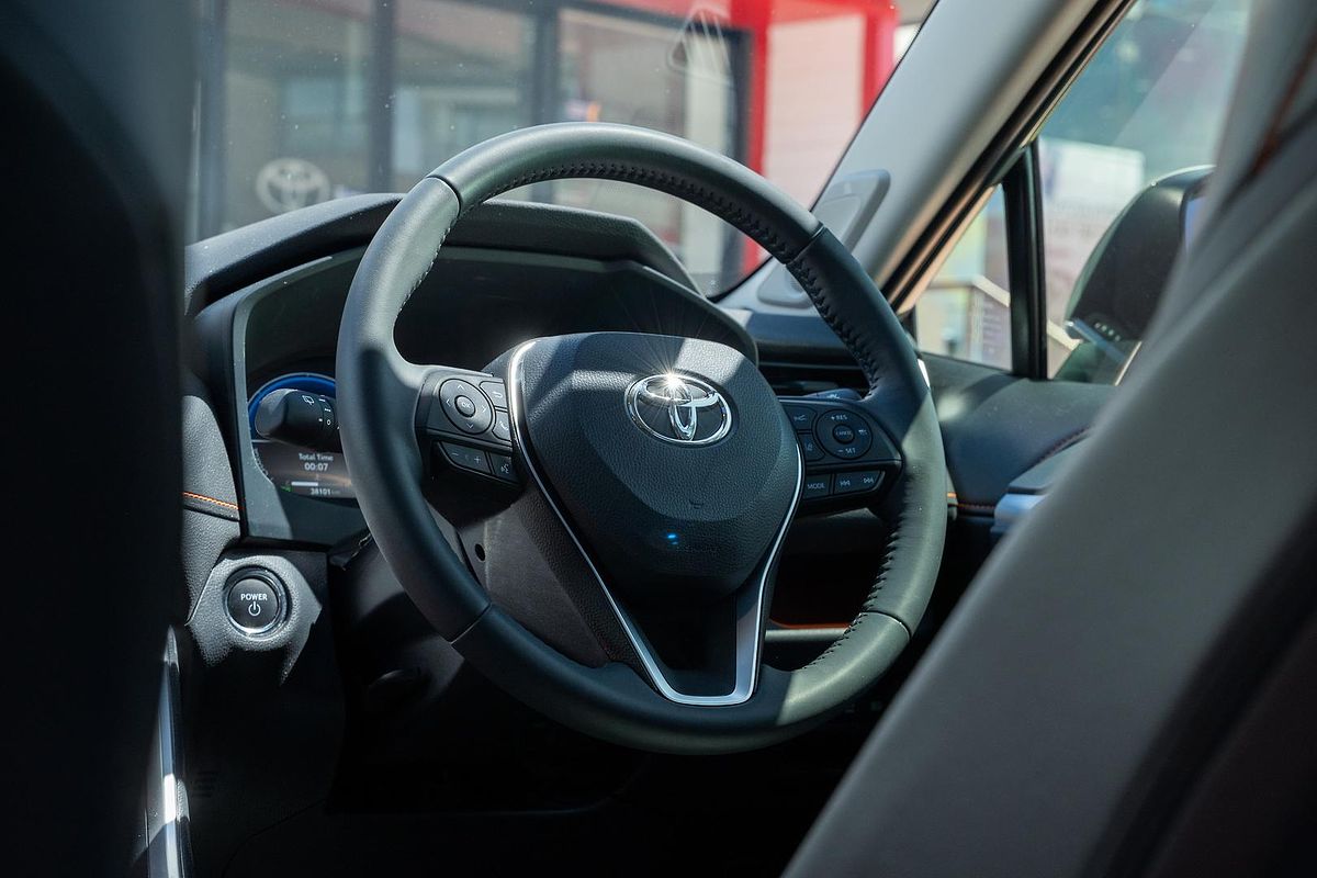 2023 Toyota RAV4 Edge AXAH54R