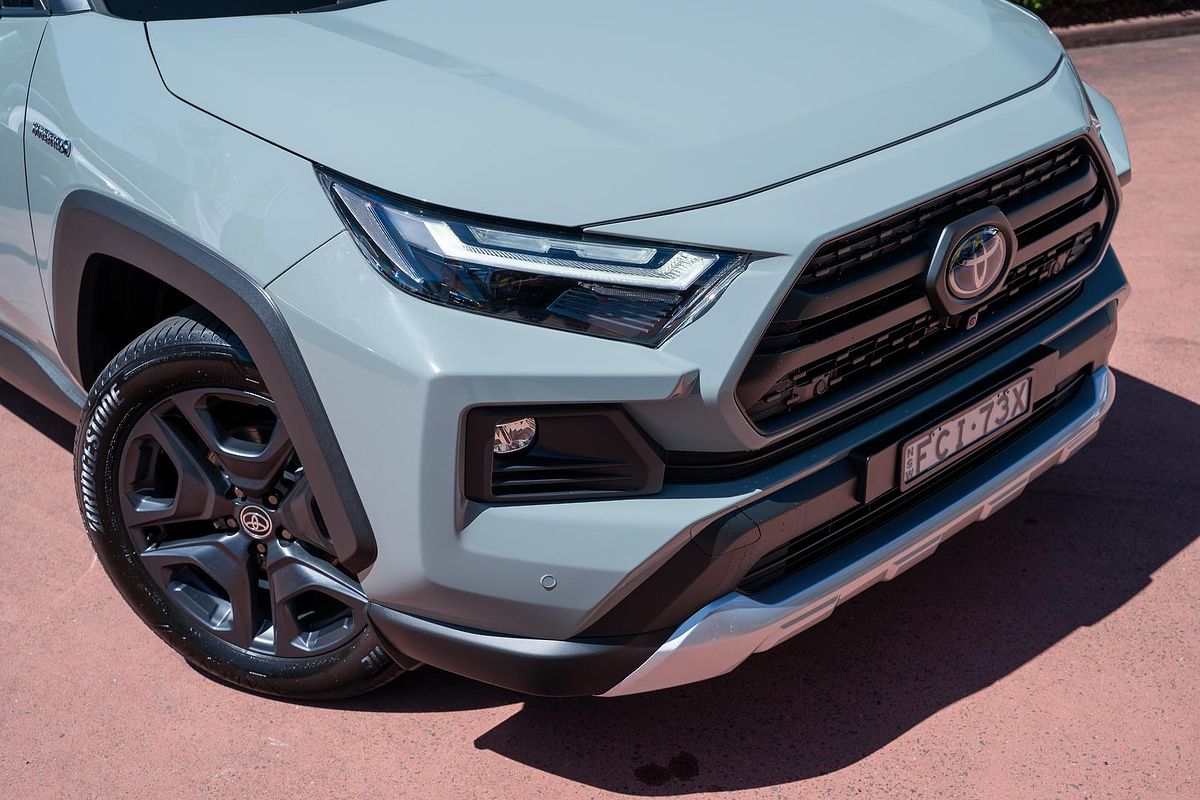 2023 Toyota RAV4 Edge AXAH54R