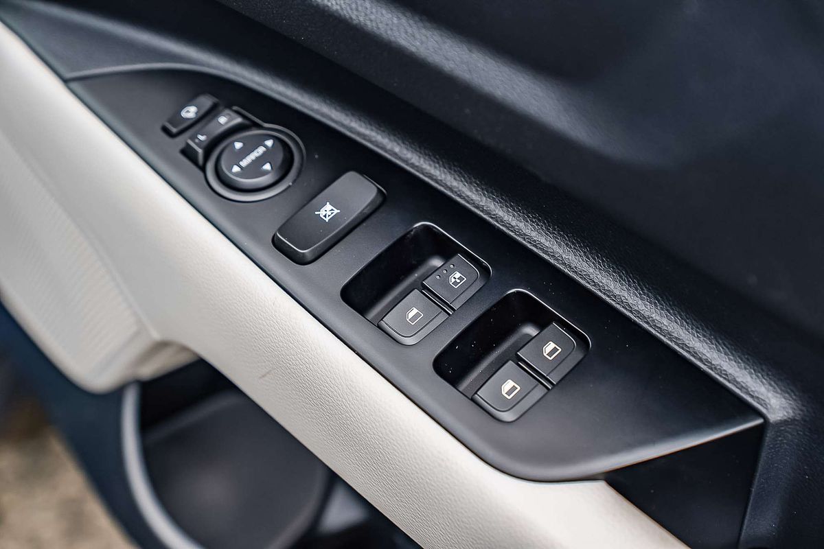 2025 Kia Stonic GT-Line YB PE2