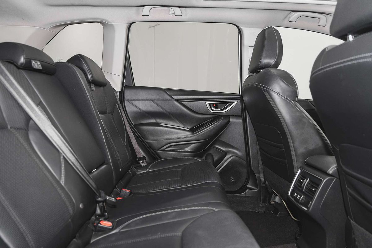 2019 Subaru Forester 2.5i-S S5