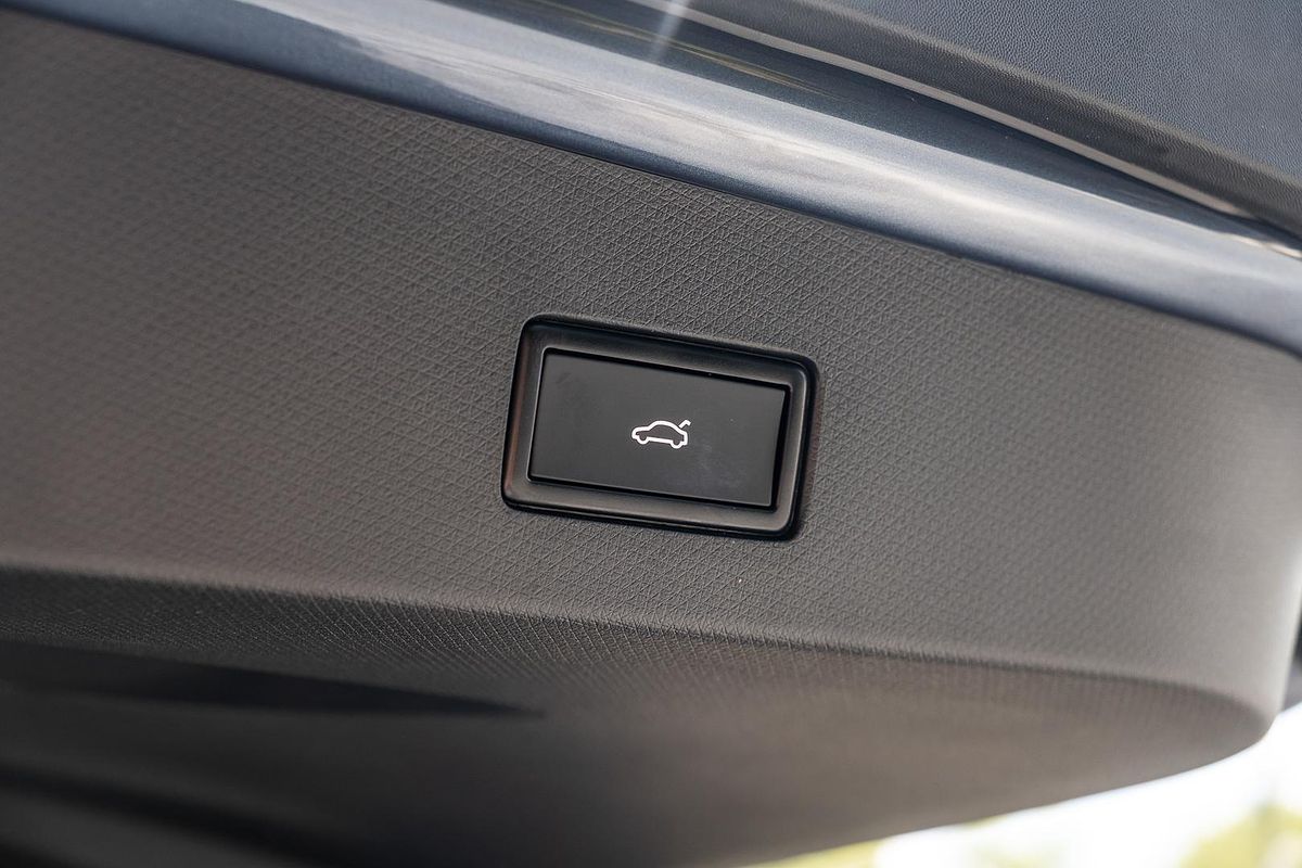 2025 CUPRA Tavascan Endurance KR