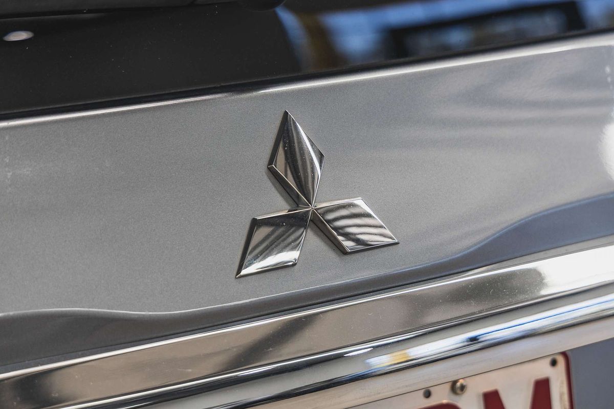 2019 Mitsubishi Pajero Sport GLX QE