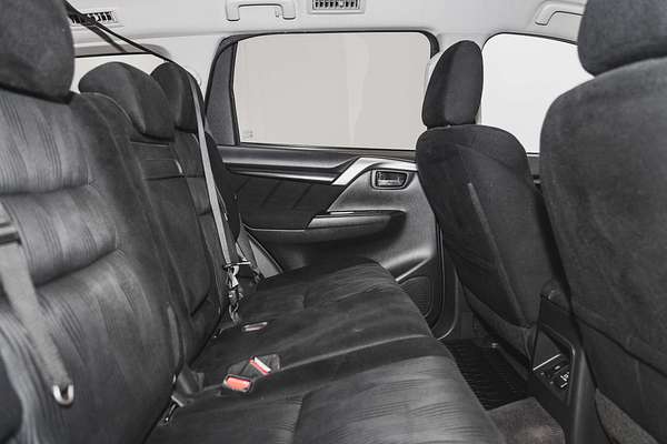 2019 Mitsubishi Pajero Sport GLX QE