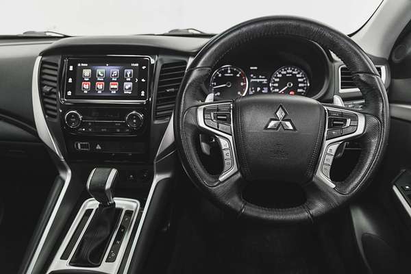 2019 Mitsubishi Pajero Sport GLX QE