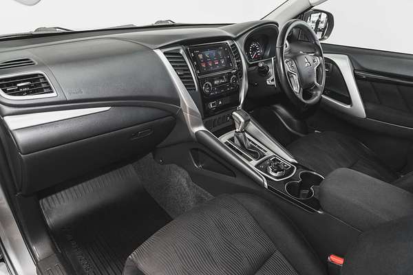 2019 Mitsubishi Pajero Sport GLX QE