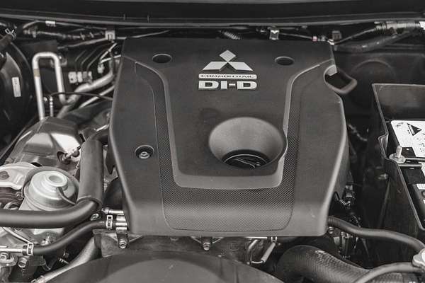 2019 Mitsubishi Pajero Sport GLX QE