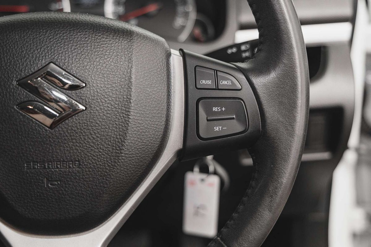 2015 Suzuki Swift GL FZ