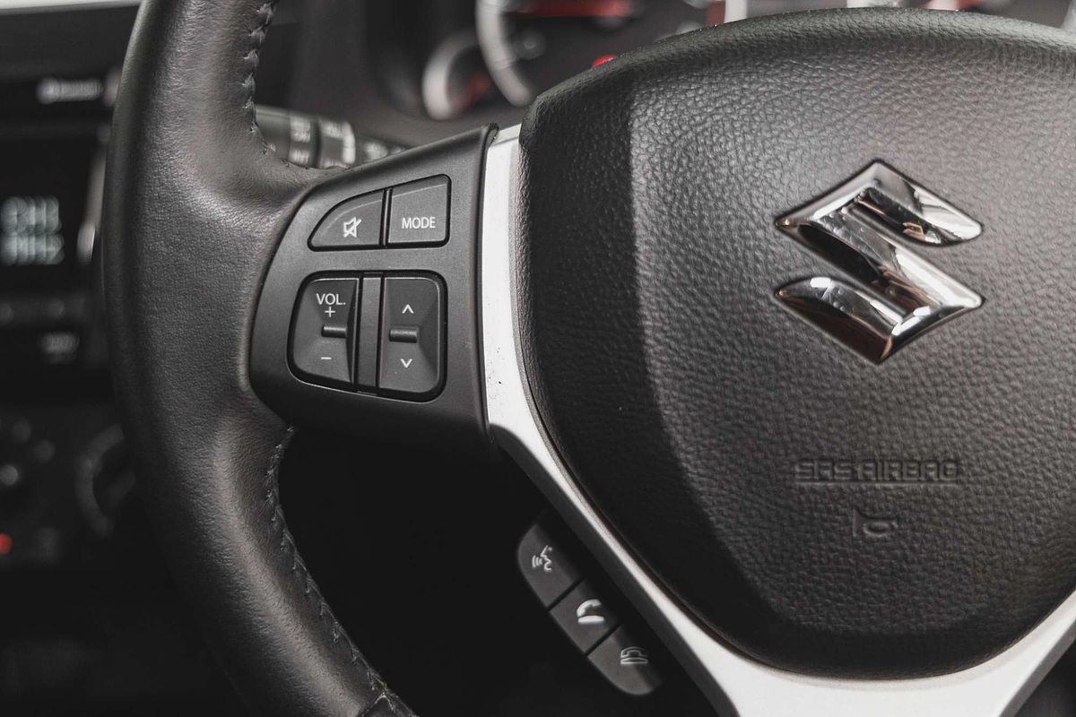 2015 Suzuki Swift GL FZ