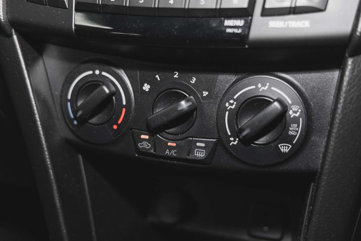 2015 Suzuki Swift GL FZ