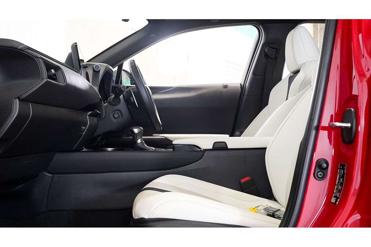 2023 Lexus UX UX250h F Sport MZAH10R