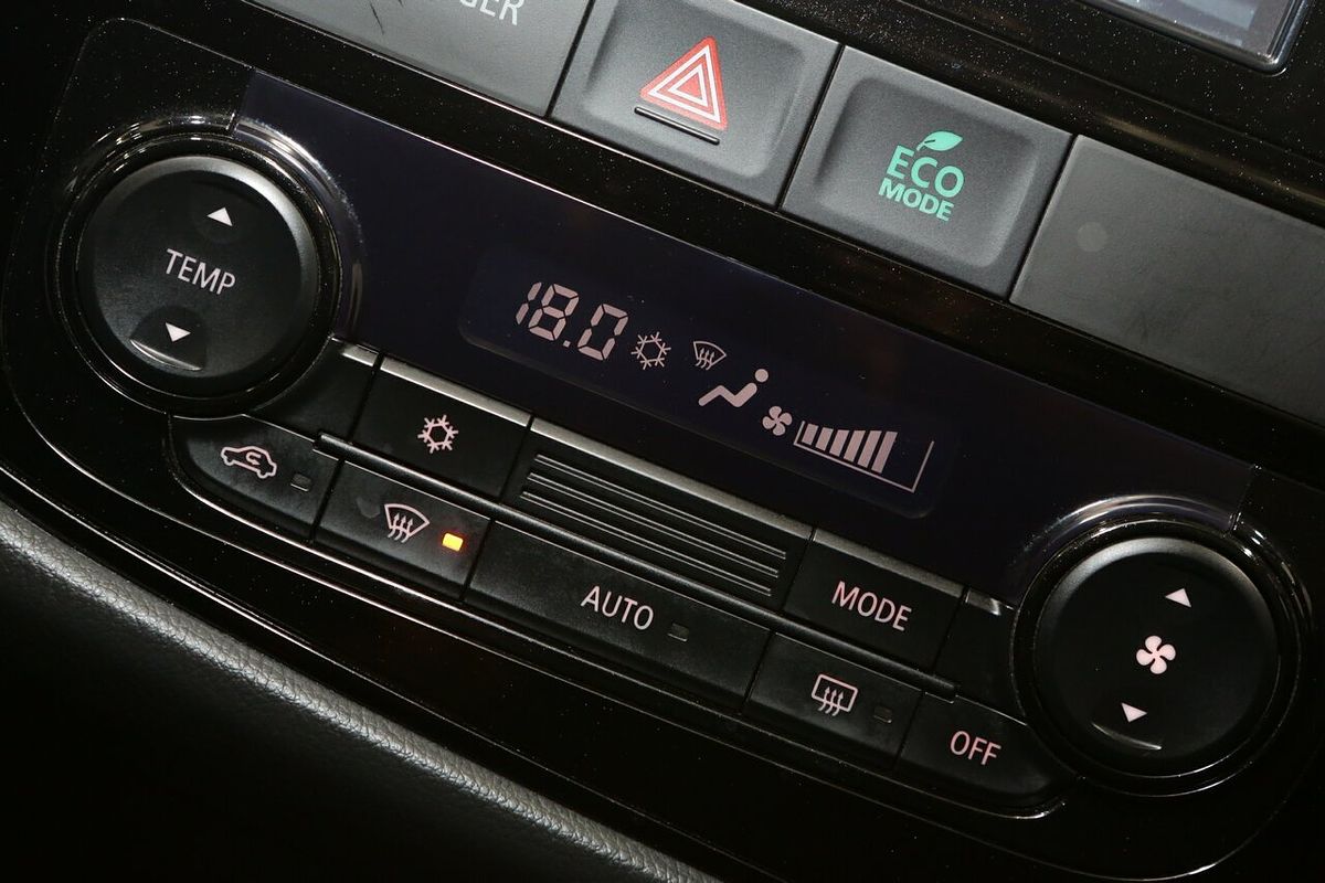 2016 Mitsubishi Outlander LS ZK