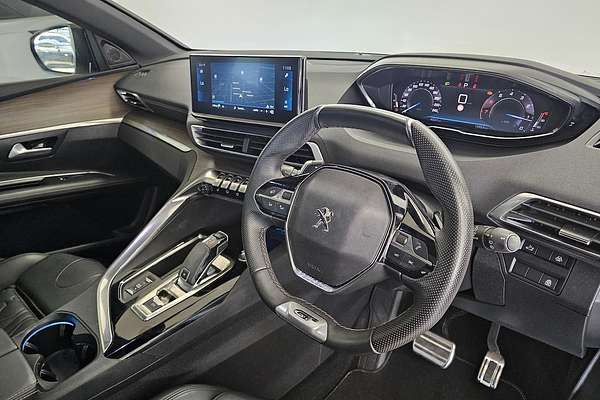 2021 Peugeot 3008 GT P84