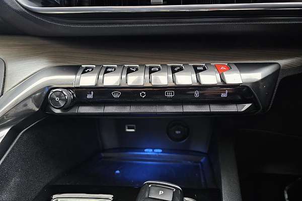 2021 Peugeot 3008 GT P84