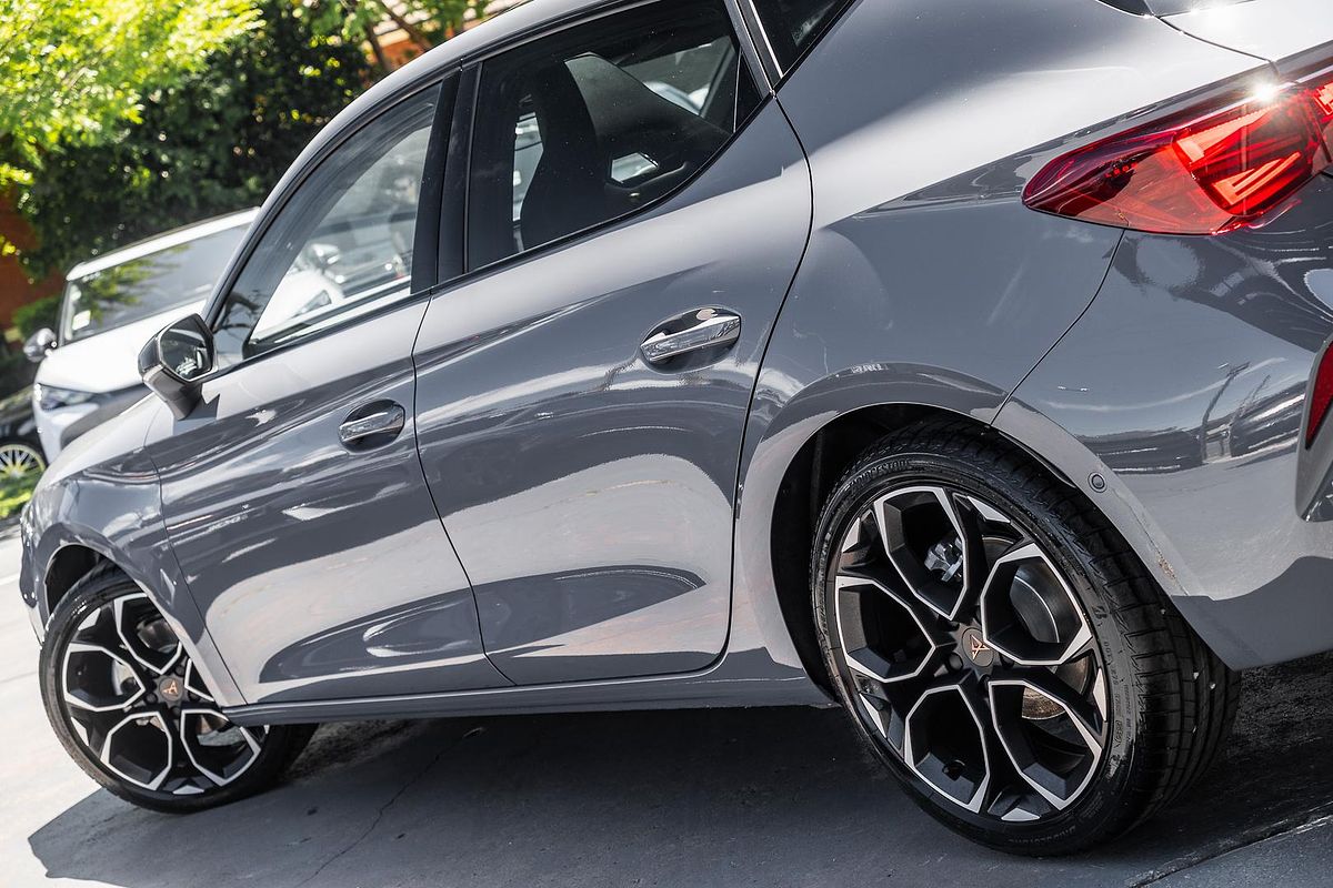 2025 CUPRA Leon S KL