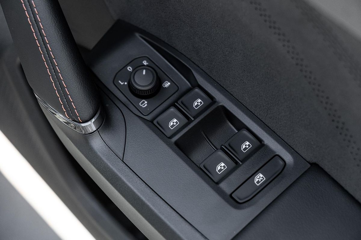 2025 CUPRA Leon S KL