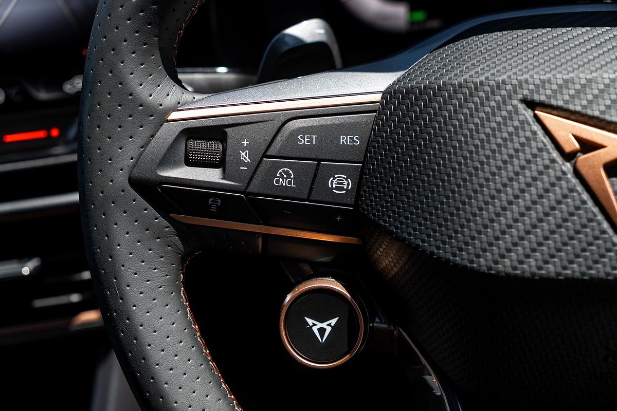 2025 CUPRA Leon S KL