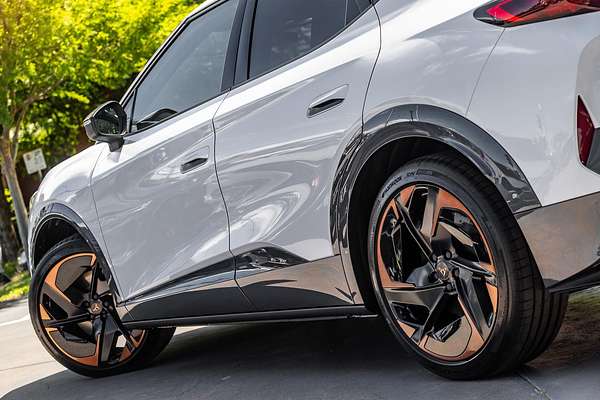 2025 CUPRA Tavascan VZ KR