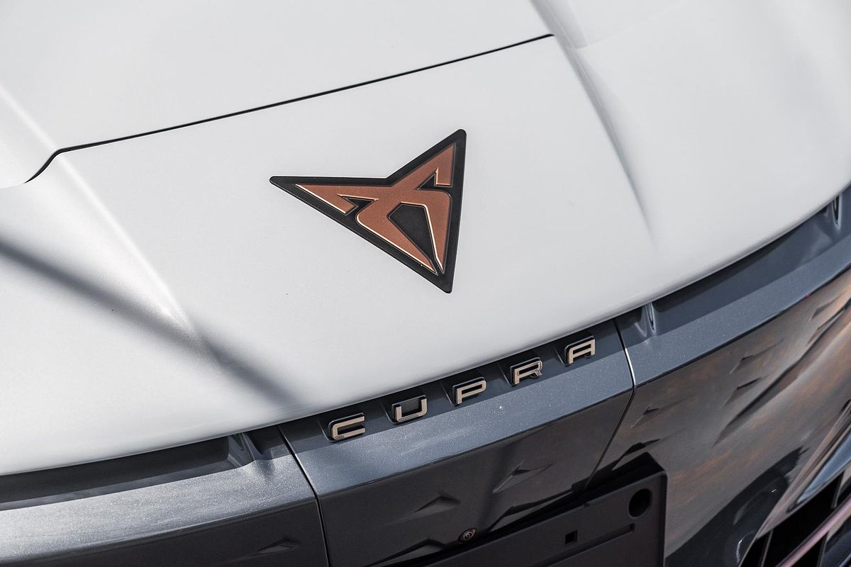 2025 CUPRA Tavascan VZ KR