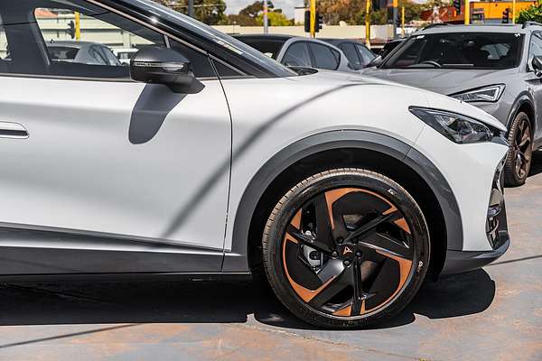 2025 CUPRA Tavascan VZ KR