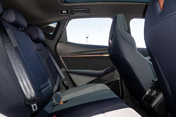 2025 CUPRA Tavascan VZ KR