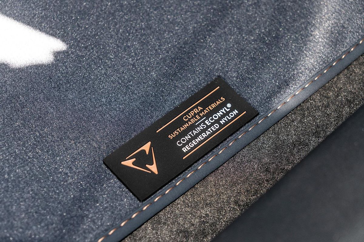 2025 CUPRA Tavascan VZ KR