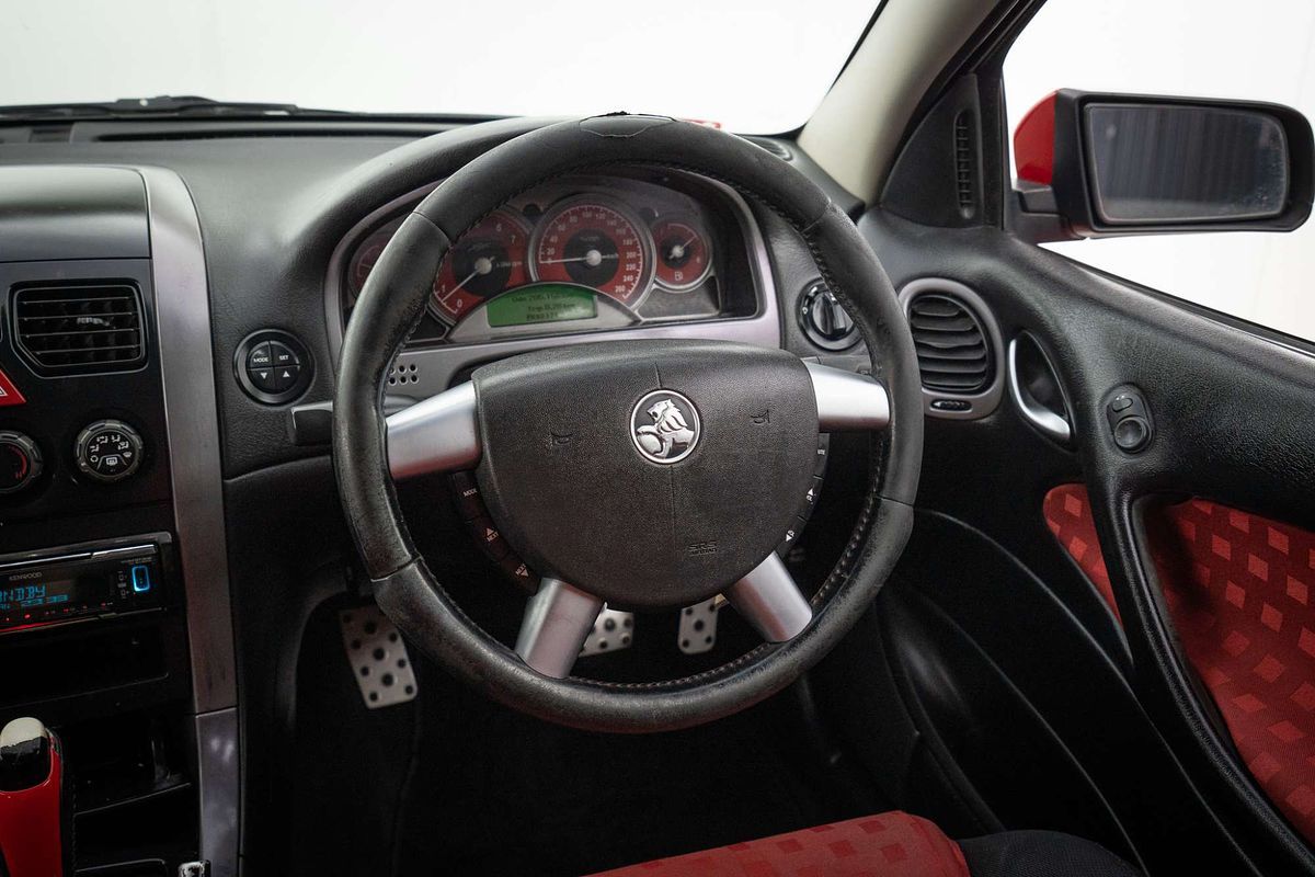 2004 Holden Crewman SS VY II Rear Wheel Drive