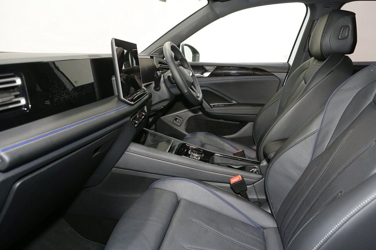 2025 Volkswagen Tiguan 195TSI R-Line CT