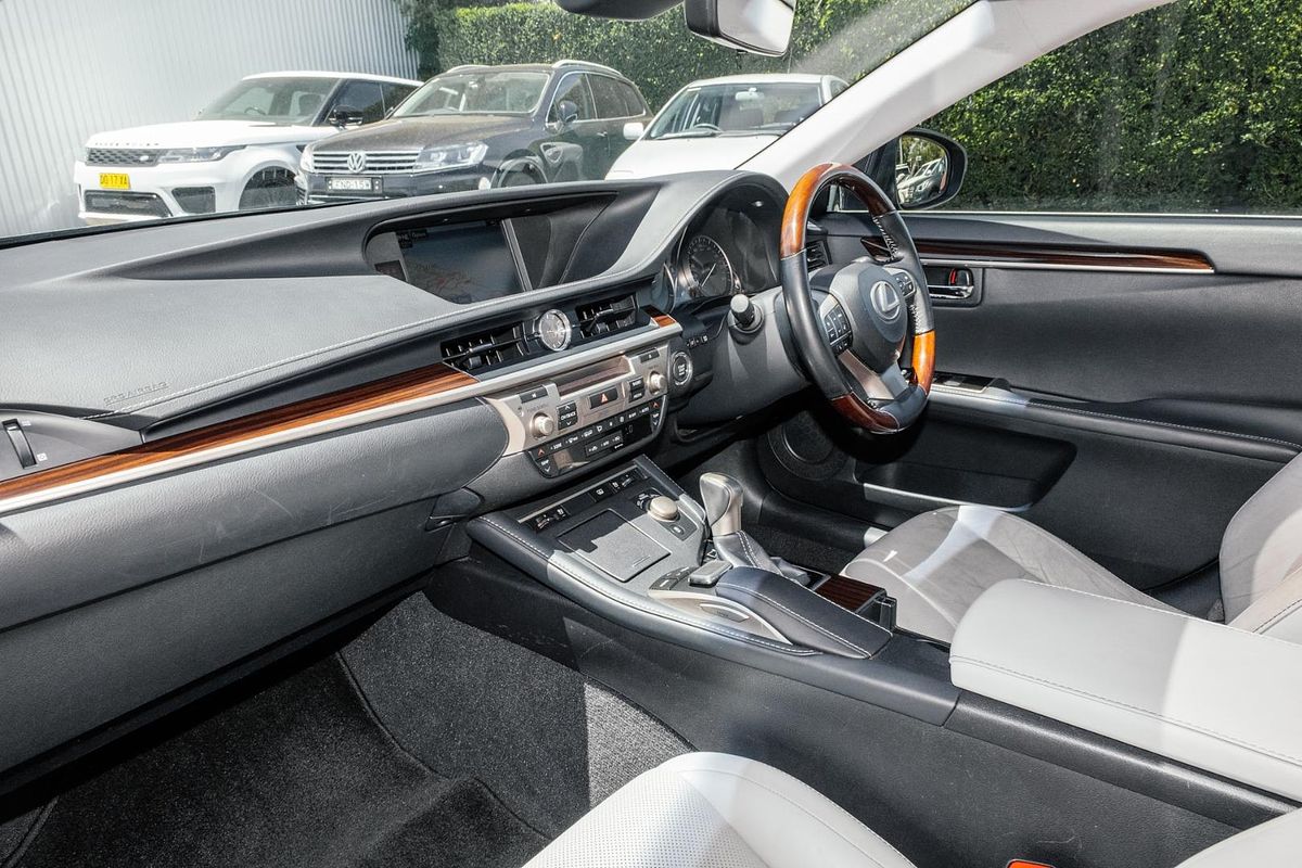 2015 Lexus ES ES350 Sports Luxury GSV60R