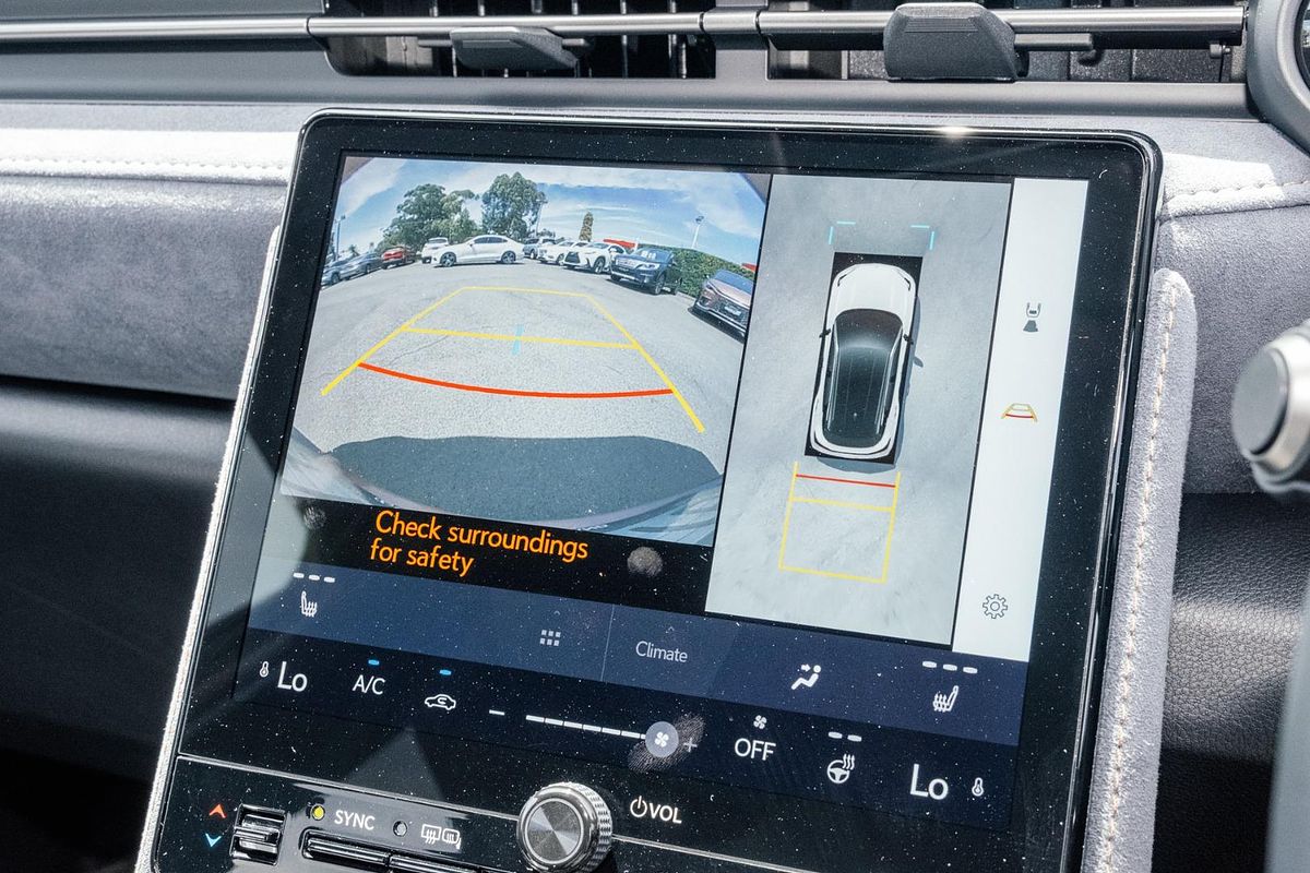 2024 Lexus LBX Sports Luxury MAYH15R