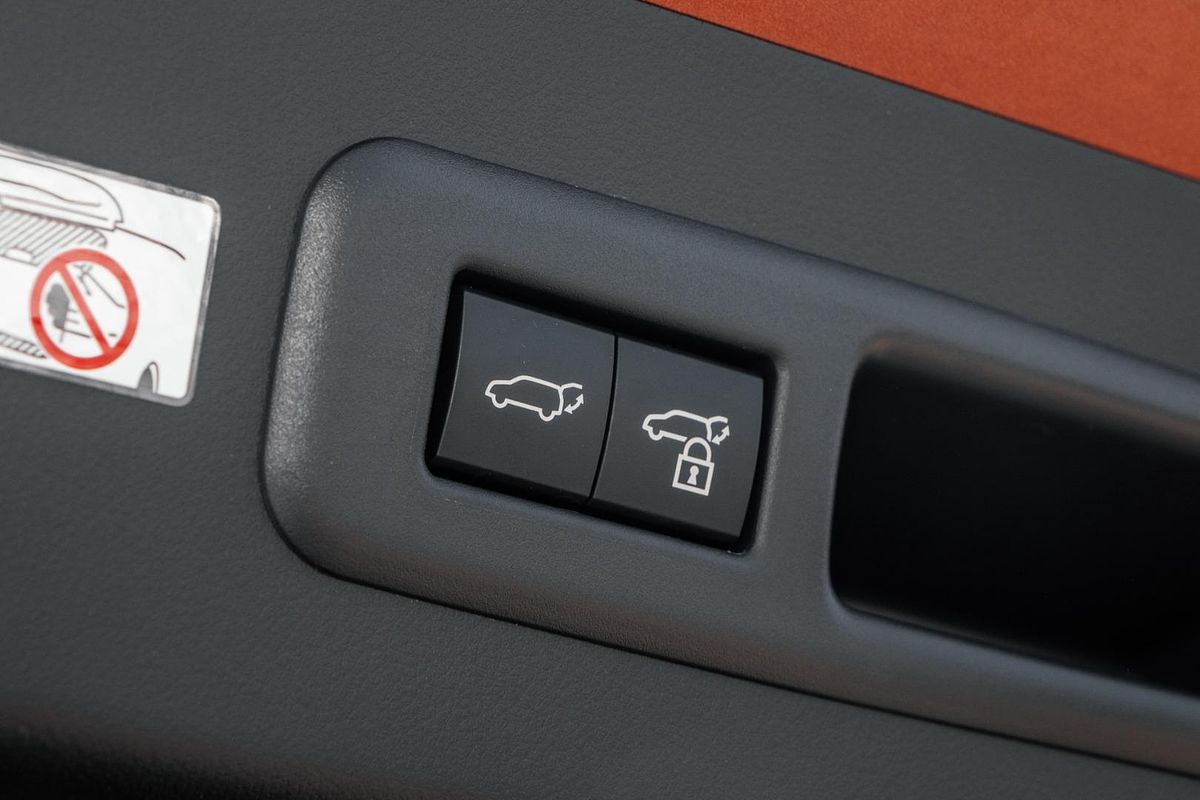 2024 Lexus LBX Sports Luxury MAYH15R