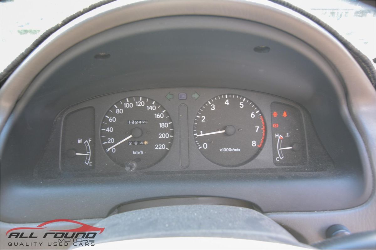 2001 Toyota Corolla AE112R