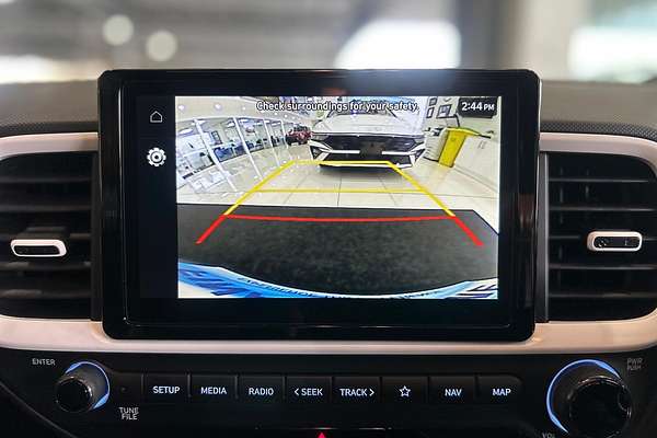 2025 Hyundai Venue Elite QX.V5