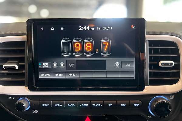 2025 Hyundai Venue Elite QX.V5