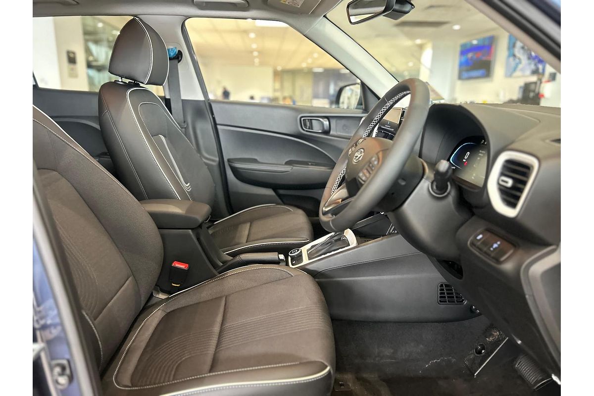 2025 Hyundai Venue Elite QX.V5