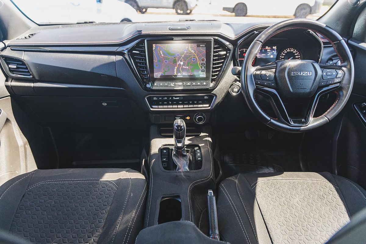 2022 Isuzu D-MAX X-TERRAIN 4X4