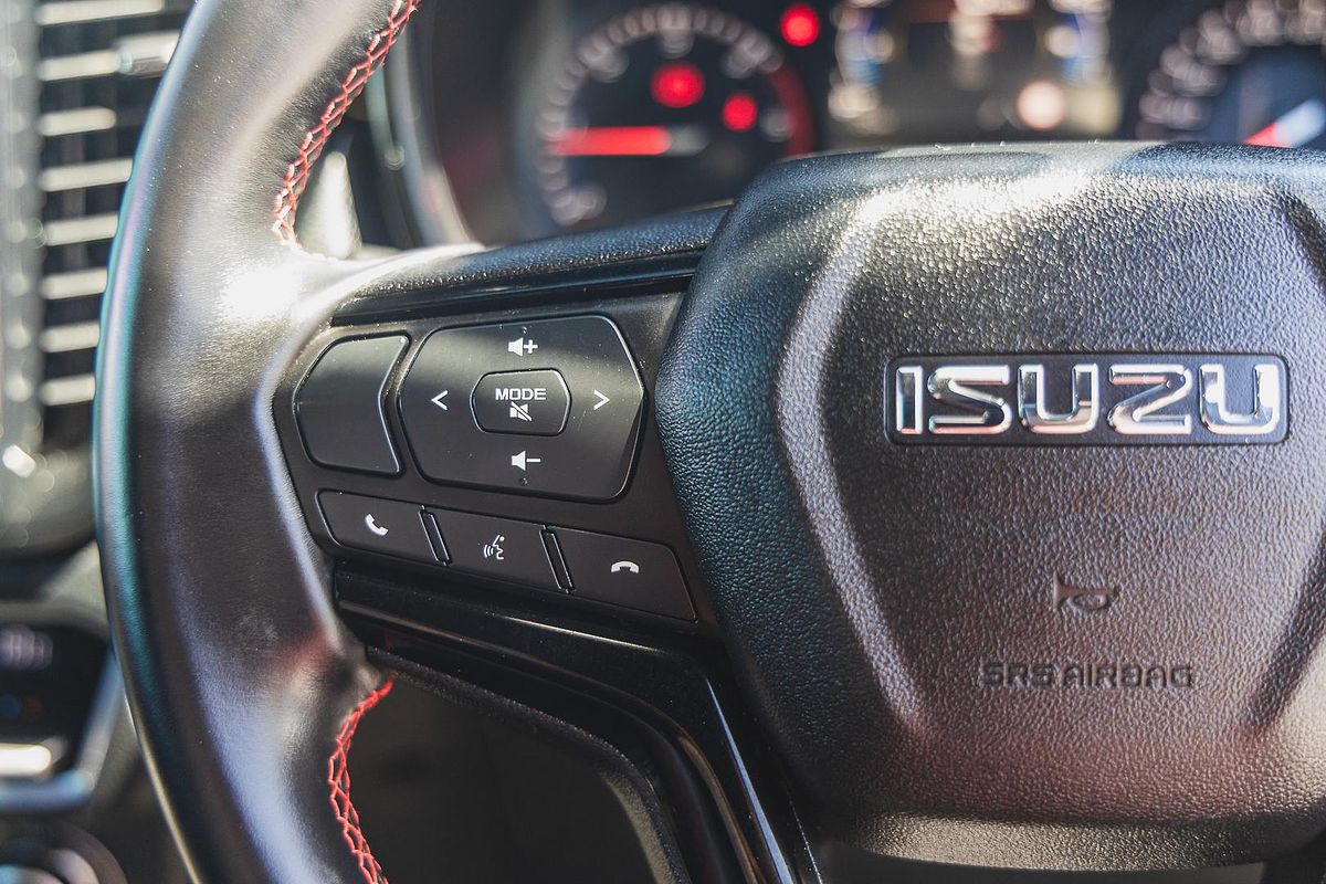 2022 Isuzu D-MAX X-TERRAIN 4X4