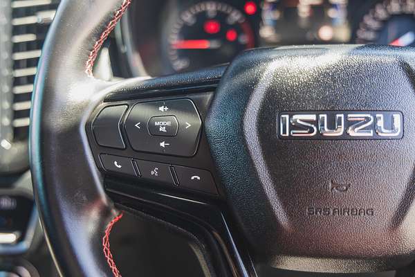 2022 Isuzu D-MAX X-TERRAIN 4X4