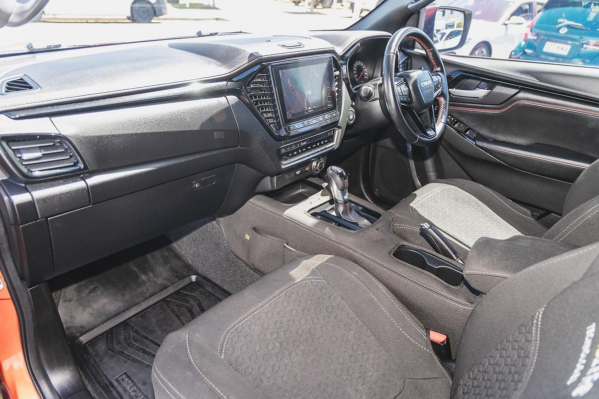 2022 Isuzu D-MAX X-TERRAIN 4X4