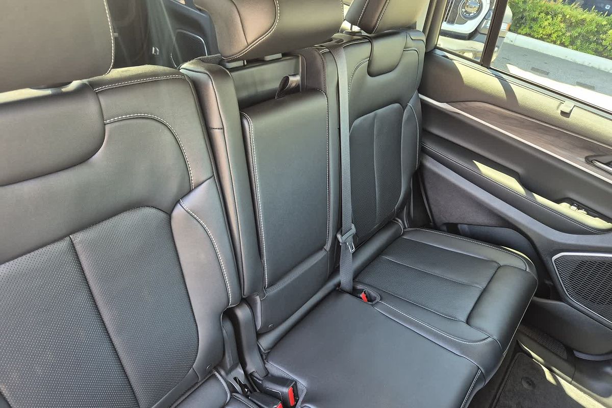 2023 Jeep Grand Cherokee Limited WL