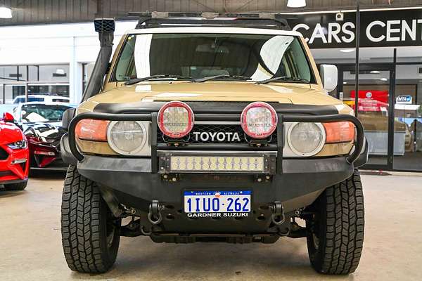 2012 Toyota FJ Cruiser GSJ15R