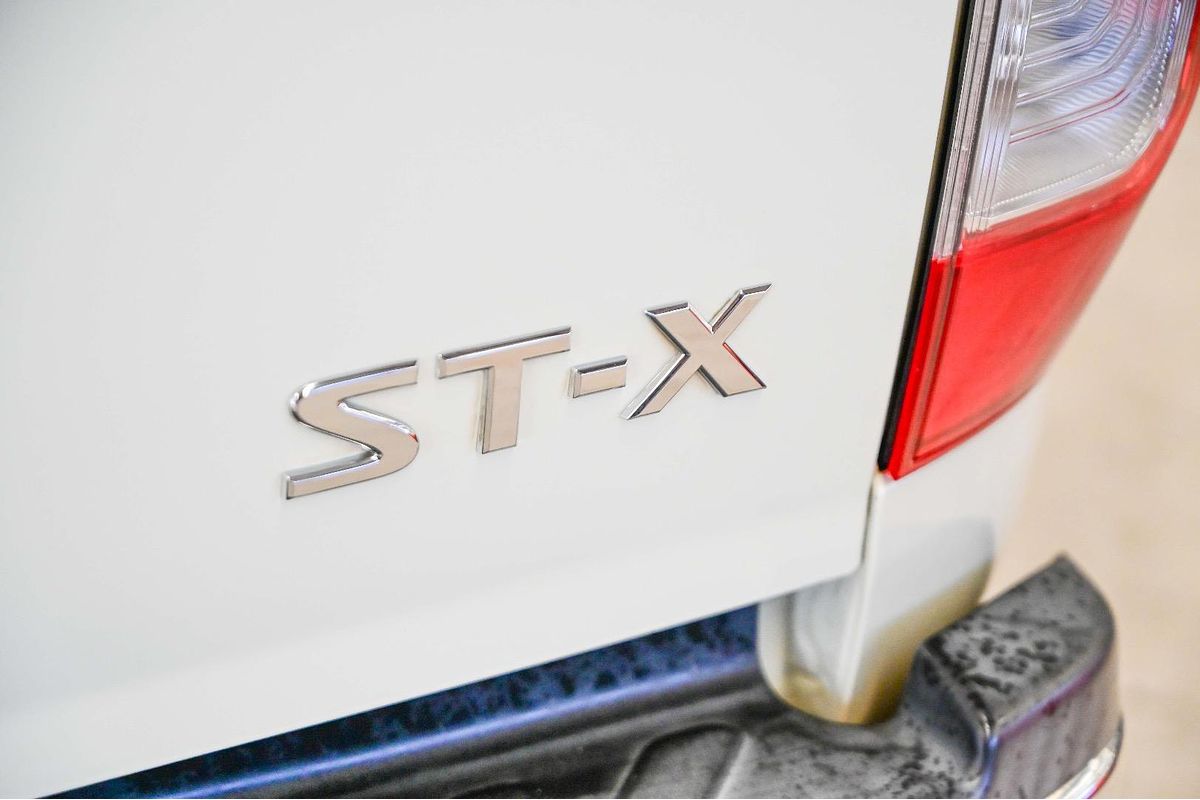 2019 Nissan Navara ST-X D23 Series 3 Rear Wheel Drive