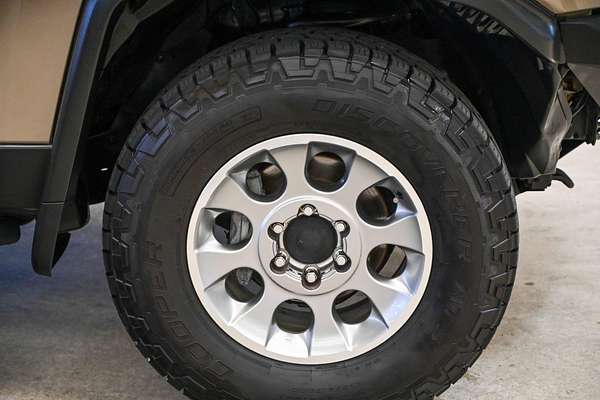 2012 Toyota FJ Cruiser GSJ15R