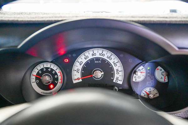 2012 Toyota FJ Cruiser GSJ15R