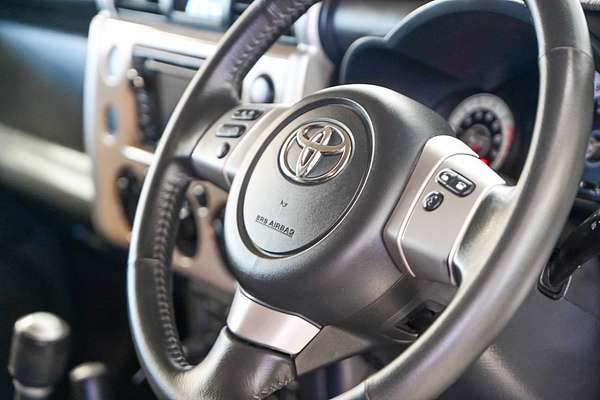 2012 Toyota FJ Cruiser GSJ15R