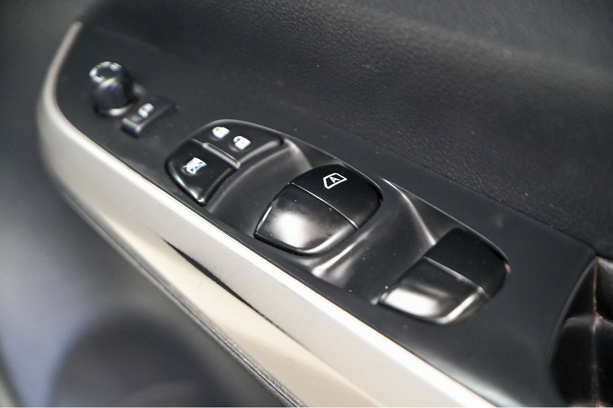 2019 Nissan Navara ST-X D23 Series 3 Rear Wheel Drive