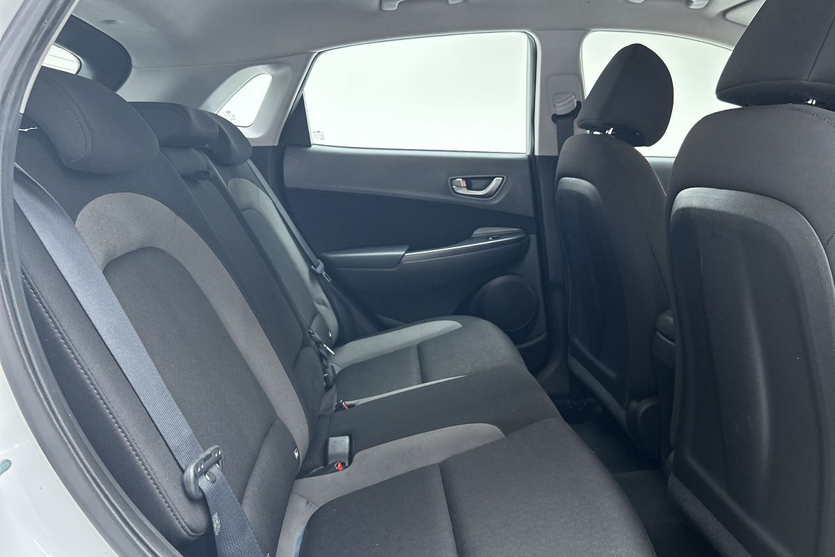 2018 Hyundai Kona Active OS.2