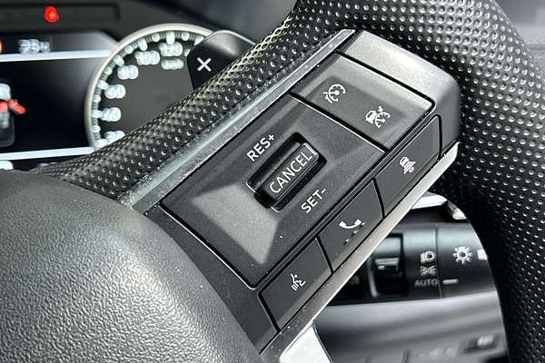 2023 Mitsubishi Outlander ES ZM